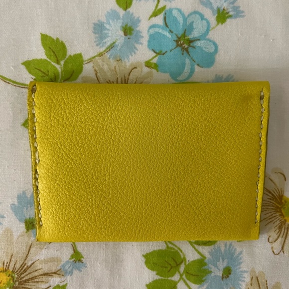 Handmade Genuine Leather Wallet - Picture 5 of 5